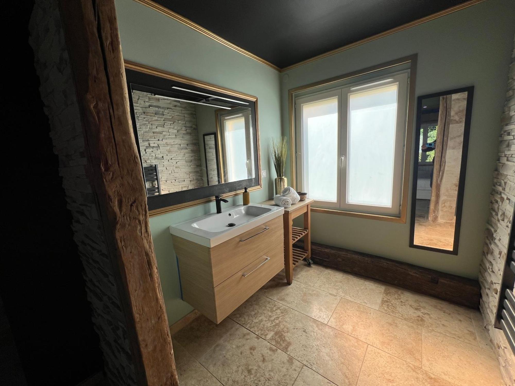 Le Lodge Des Charmes 5 Etoiles Leves Exterior foto