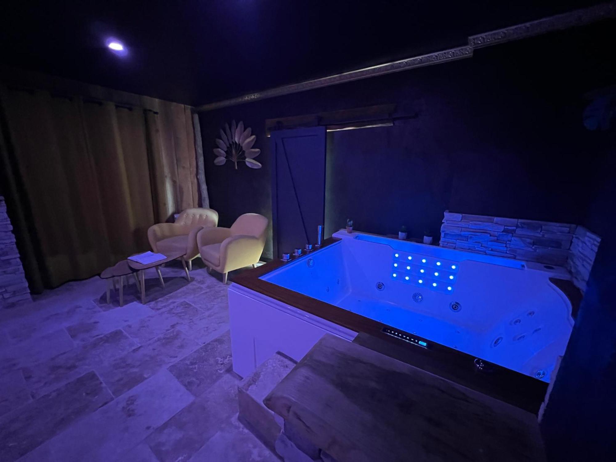 Le Lodge Des Charmes 5 Etoiles Leves Exterior foto